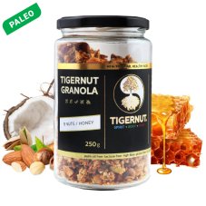Granola z lupienkov lúpaného tigrieho orecha z Valencie s piatimi druhmi orechov a medom