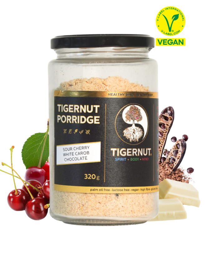 TIGERNUT Unsweetened porridge with sour cherries and carob