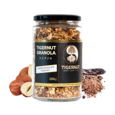 Granola z lupienkov lúpaného tigrieho orecha z Valencie s karobovou čokoládou a lieskovým orechom