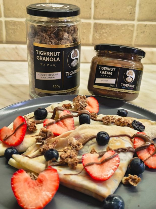 TIGERNUT Granola s karobovou čokoládou a višňou - Množstvo: 1  ks
