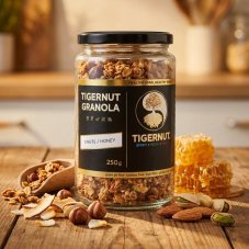 TIGERNUT Granola s piatimi druhmi orechov a medom